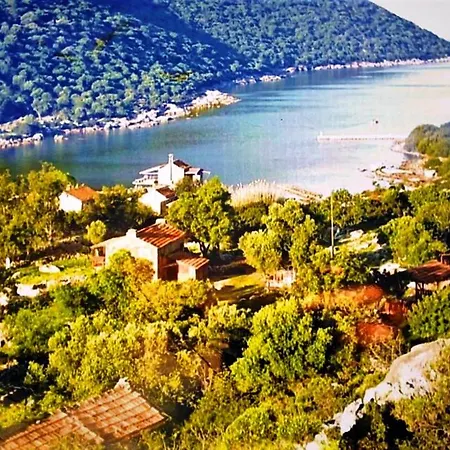 Hiker's Inn-purple House * Kaleüçağız