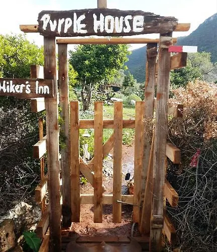 Pensiune Hiker's Inn-purple House *